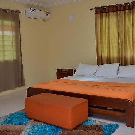 Hotel Loreto Cape Coast Extérieur photo