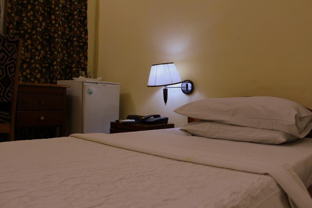Hotel Loreto Cape Coast Extérieur photo