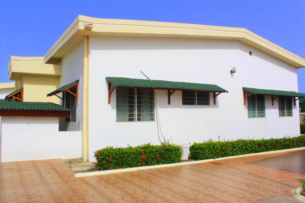 Hotel Loreto Cape Coast Extérieur photo