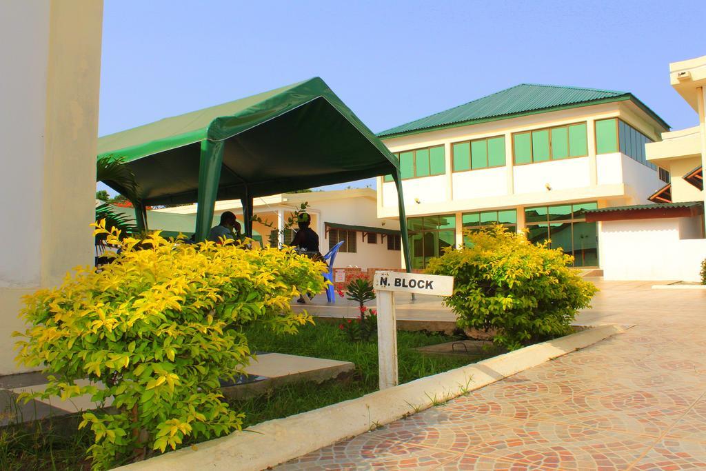 Hotel Loreto Cape Coast Extérieur photo