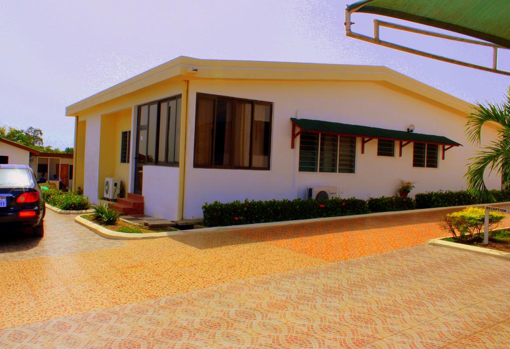 Hotel Loreto Cape Coast Extérieur photo