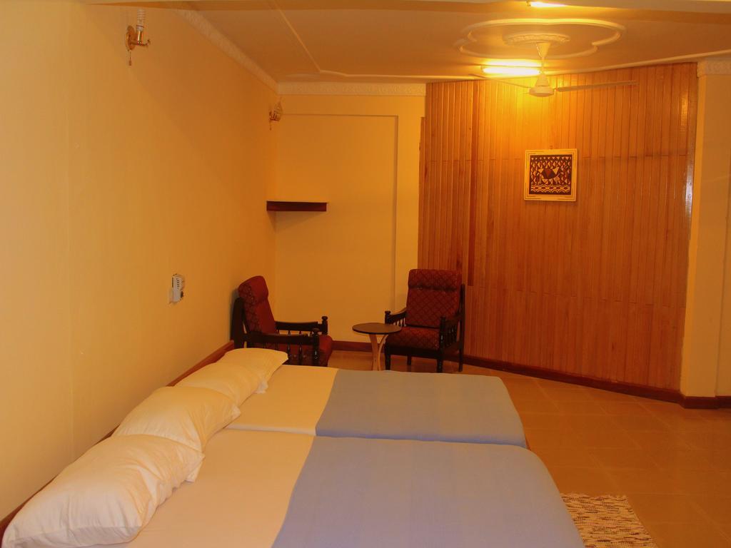 Hotel Loreto Cape Coast Extérieur photo