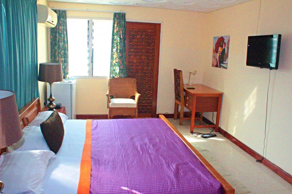 Hotel Loreto Cape Coast Extérieur photo
