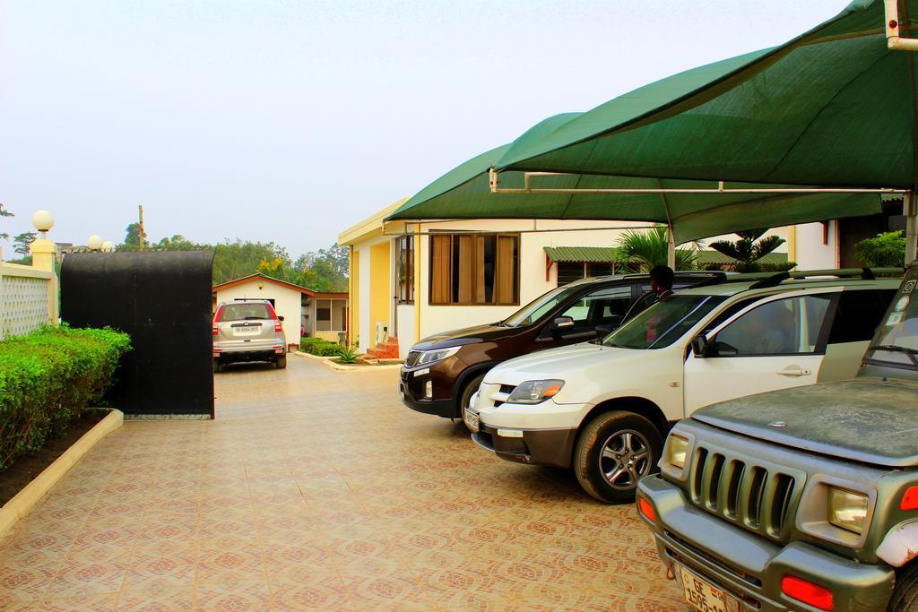 Hotel Loreto Cape Coast Extérieur photo